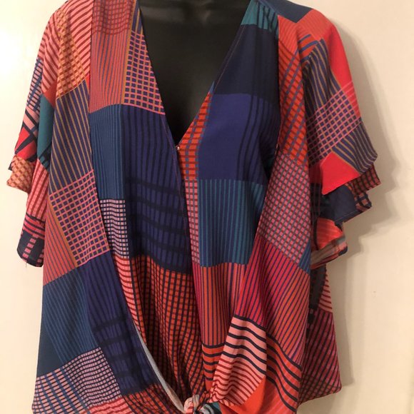 Umgee Top - Picture 1 of 2